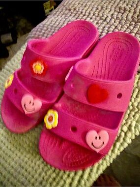 Crocs J2 Kids Pink Slide Sandals with Fun Charms